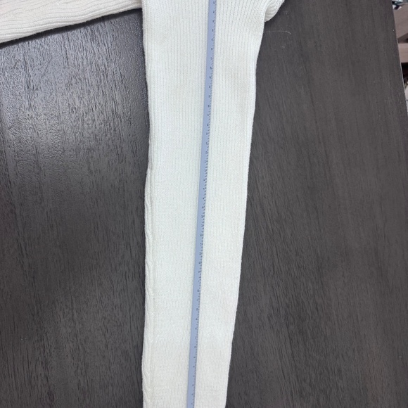 Hollister Women’s Zip-Front Cardigan White Size XXS - Picture 8 of 8